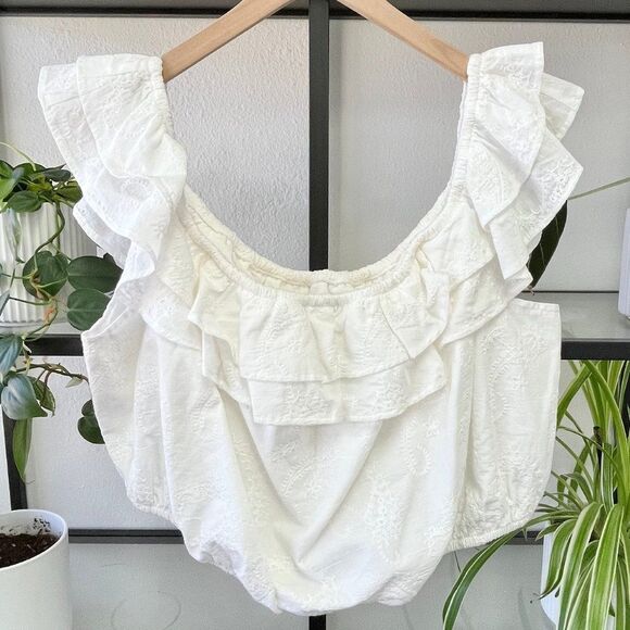 Torrid White Embroidered Cropped Top - See Measurements - Picture 1 of 4